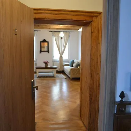 Guest house Casa Fanarilor Brasov