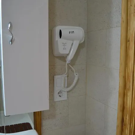 Casa Fanarilor Pensjonat Braszów