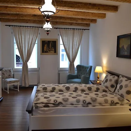 Casa Fanarilor Pensión Braşov