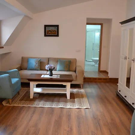 Vendégház Casa Fanarilor